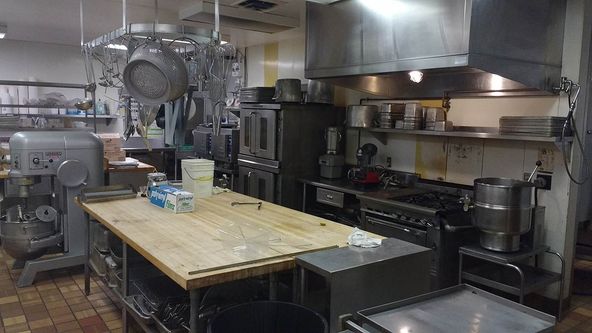 1555 South Highway 97, Redmond, OR 97756
